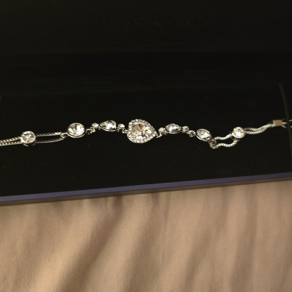 Silver Tone Rhinestone Women's Bracelet - Picture 3 of 3